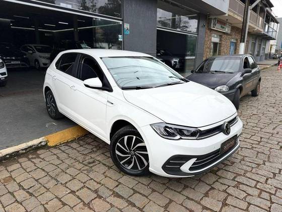 VOLKSWAGEN POLO 1.0 170 TSI HIGHLINE AUTOMÁTICO VOLKSWAGEN POLO 1.0 170 TSI HIGHLINE AUTOMÁTICO